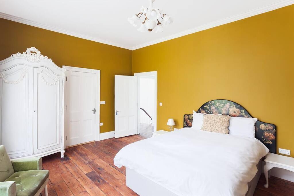 Merlin Court Ilfracombe Luaran gambar