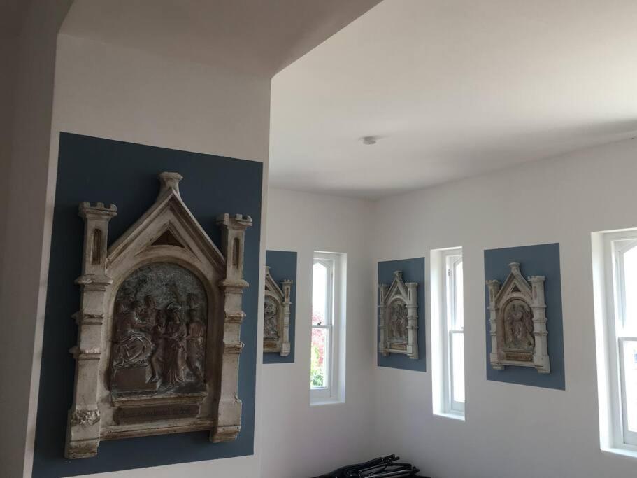 Merlin Court Ilfracombe Luaran gambar